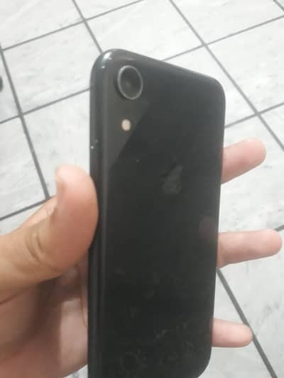 Apple iPhone XR