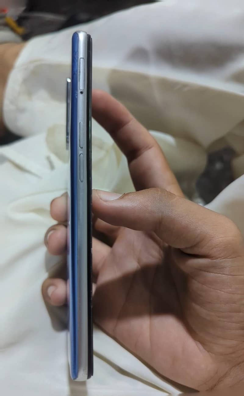 OPPO A16 1