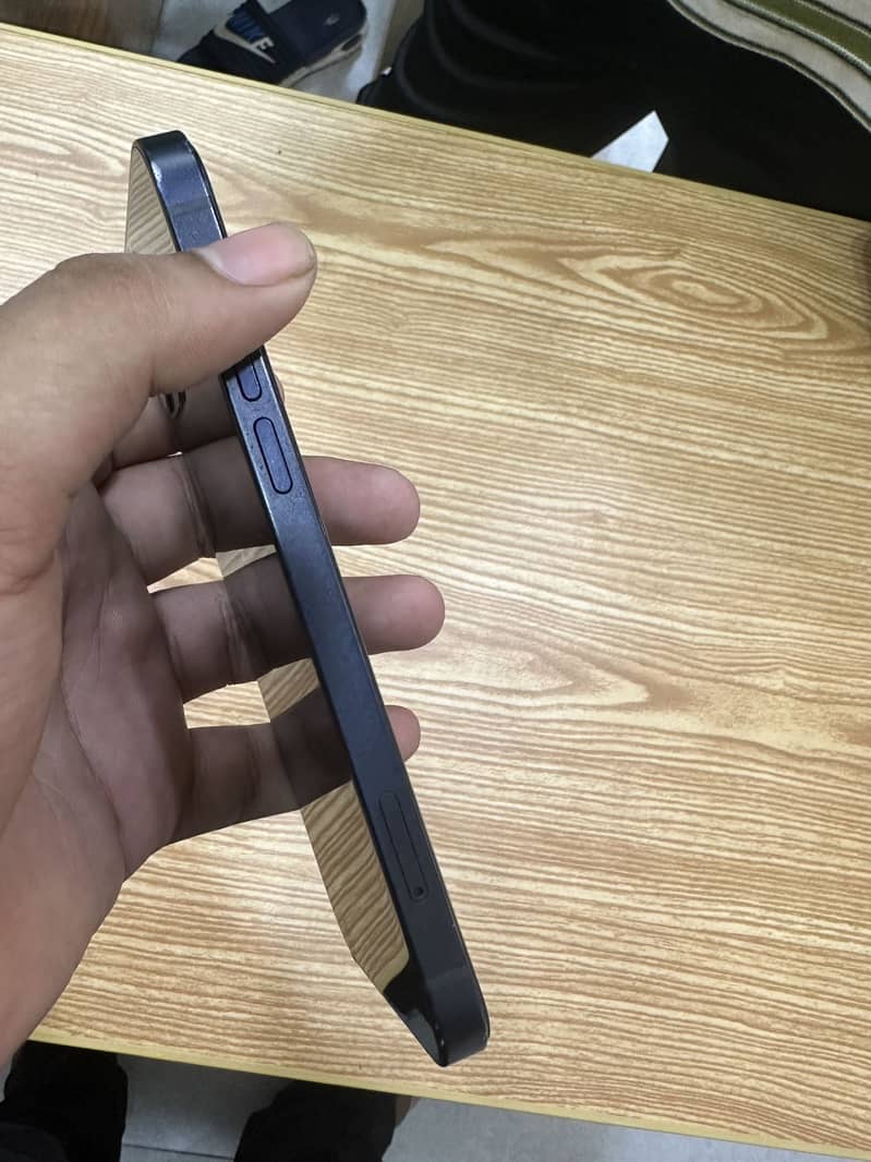 Iphone 12 jv 1