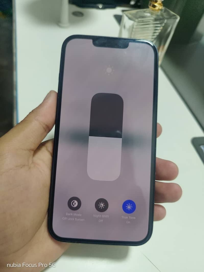 Apple iPhone 13 3