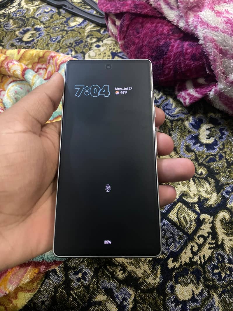 Google Pixel 7a 1