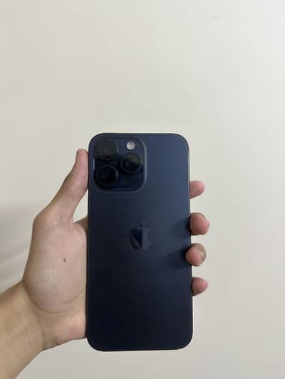 iPhone 15 Pro Max jv