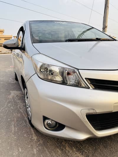 Toyota Vitz 2012