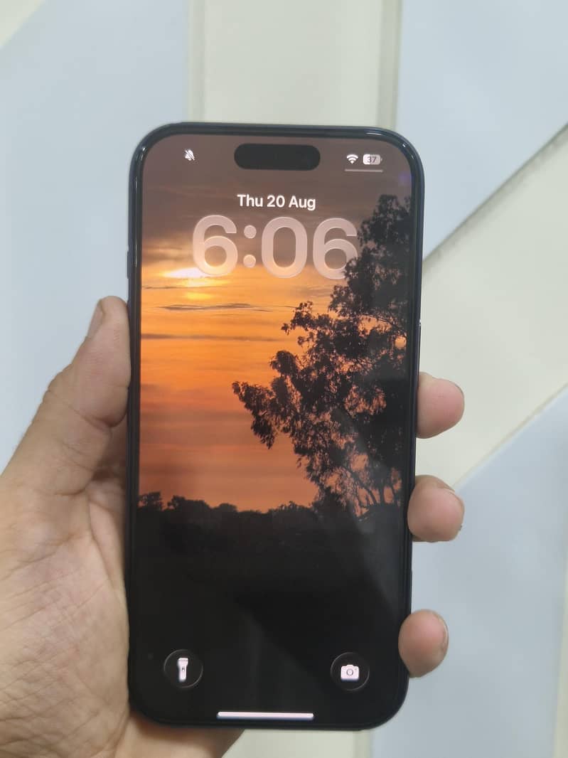 Apple iPhone 17 Pro 2
