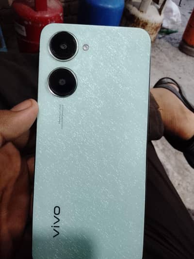 Vivo Y3