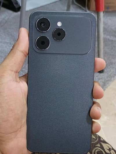 Tecno Spark 40 6/128 New condition with box