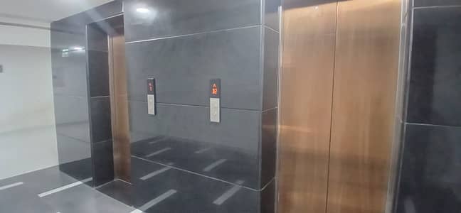 Available Office Spaces 745 Square Feet Beautiful Space For Rent In Gulberg iii !