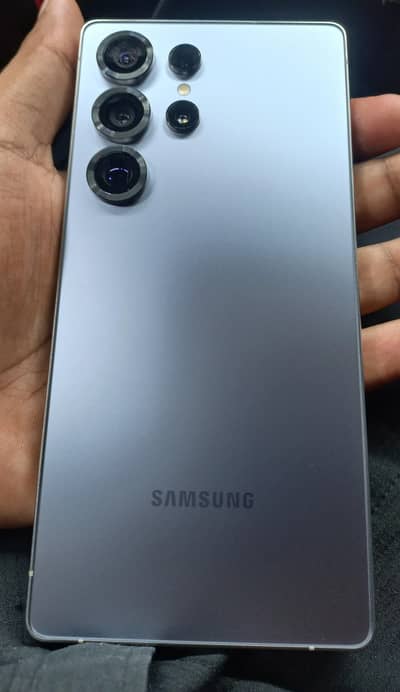 Samsung Mobile S25 Ultra