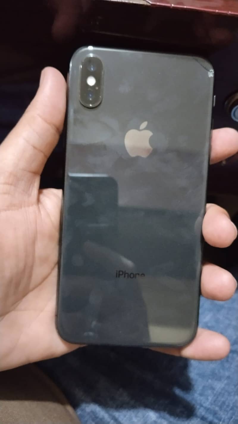 Apple iPhone X 3