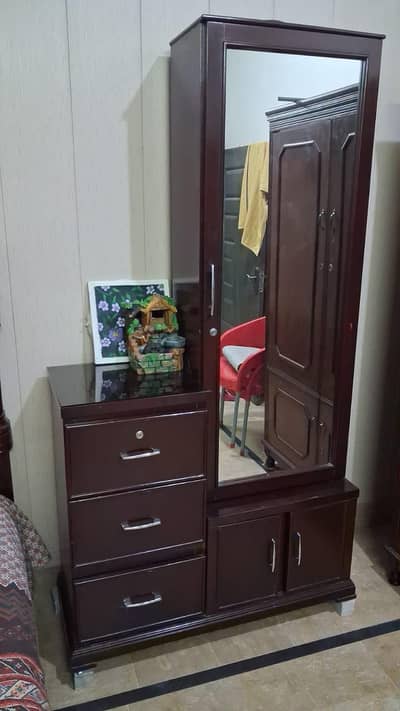 Dressing Table with Mirror