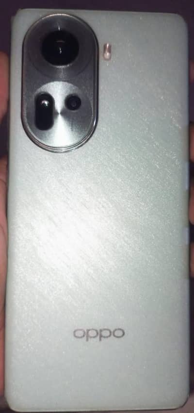 OPPO Reno11
