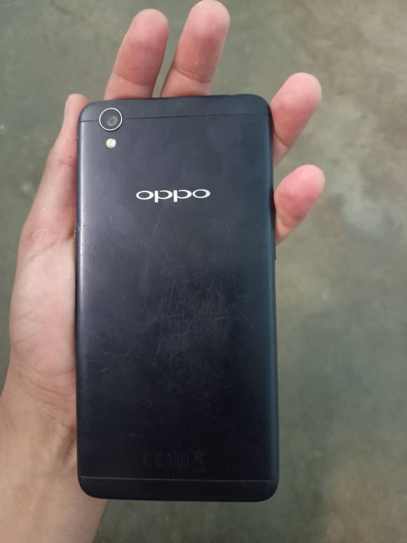 OPPO A37 1