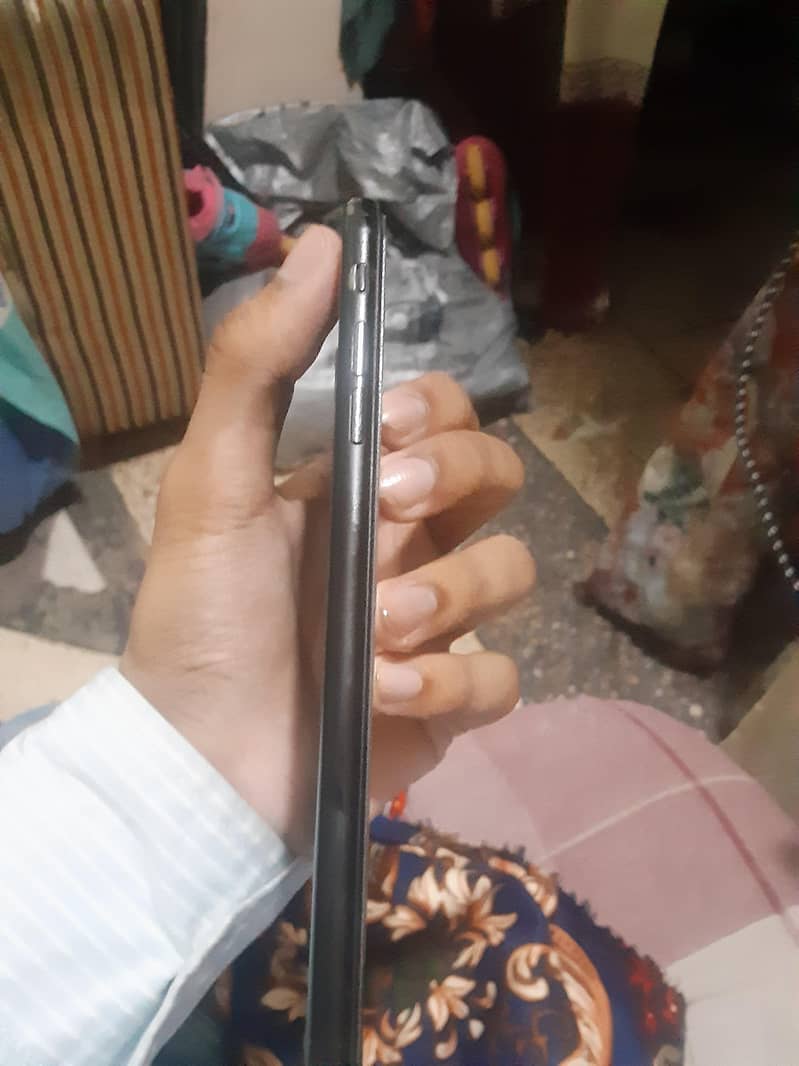 Apple iPhone 7 Plus 3