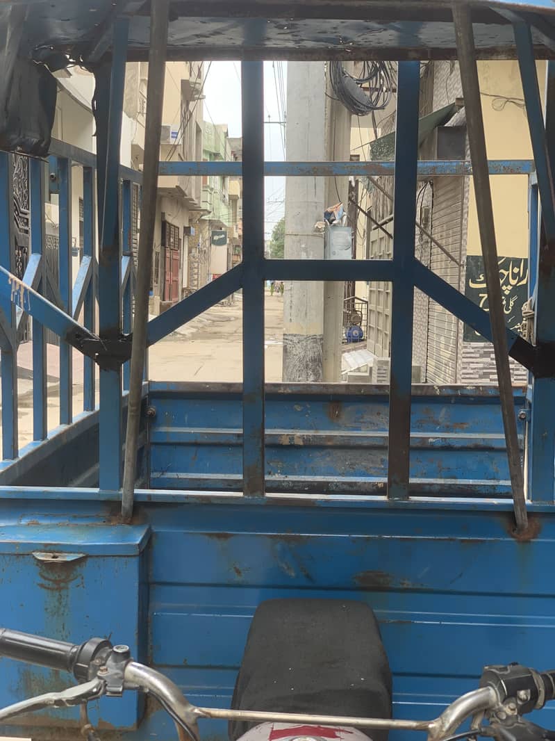100cc loader 2
