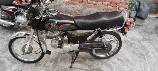 Honda CD 70 2021 model