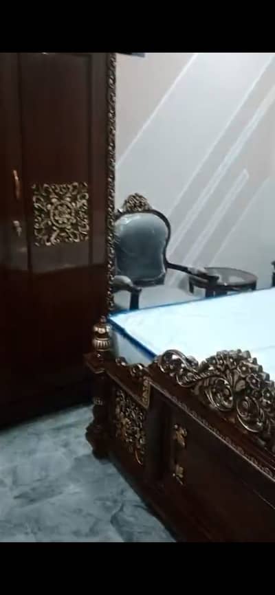 Shesham lakdi furniture  Bed  Dressing Almari  Side table Just in RS