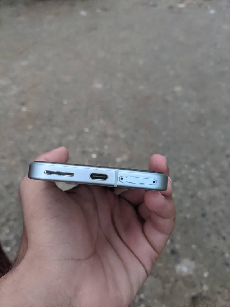 Google Pixel 9 2