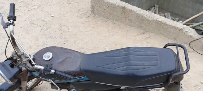 share karna chahta hun main bike on hai