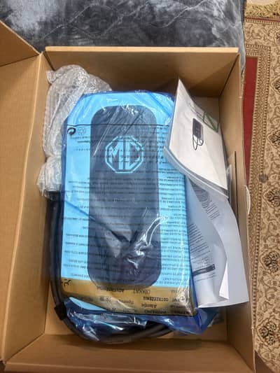 MG HS ORIGNAL CHARGER FOR SALE