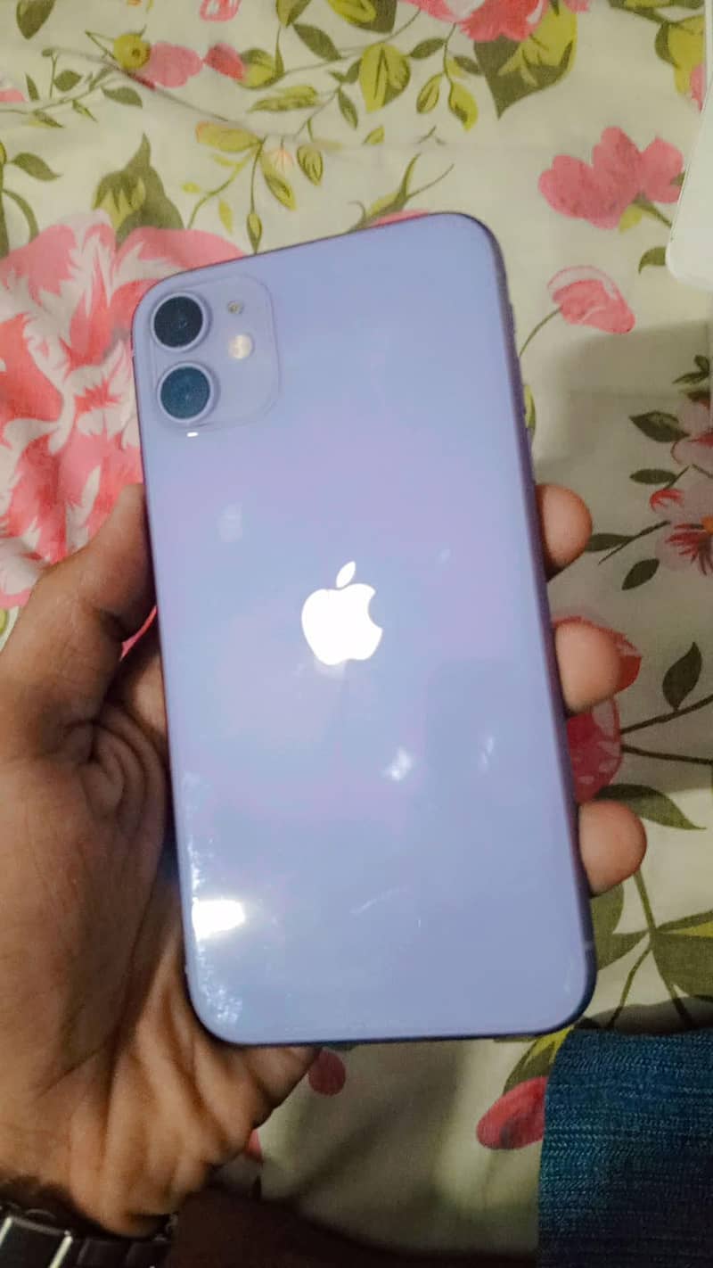 Apple iPhone 11 3