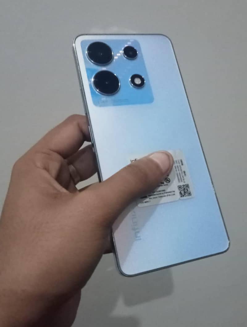Infinix Note 30 1