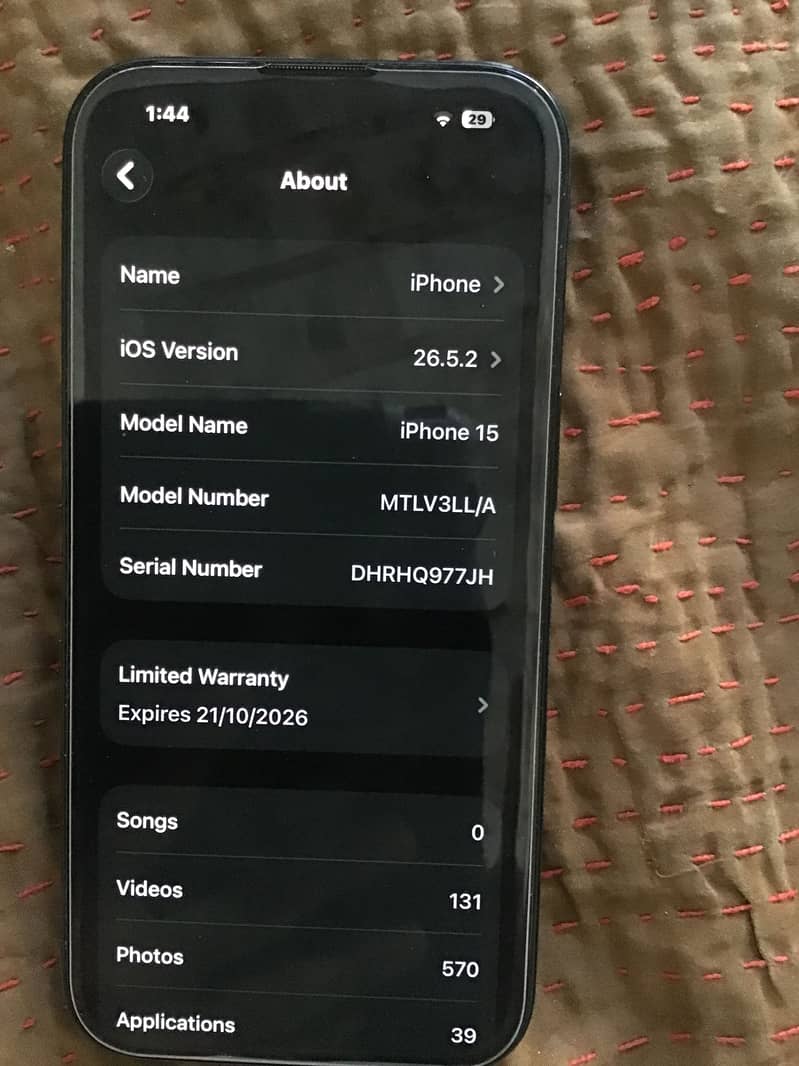 Apple iPhone 15 5