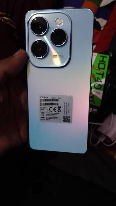 Infinix Hot 40 pro