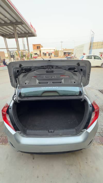 Honda Civic Oriel 2017
