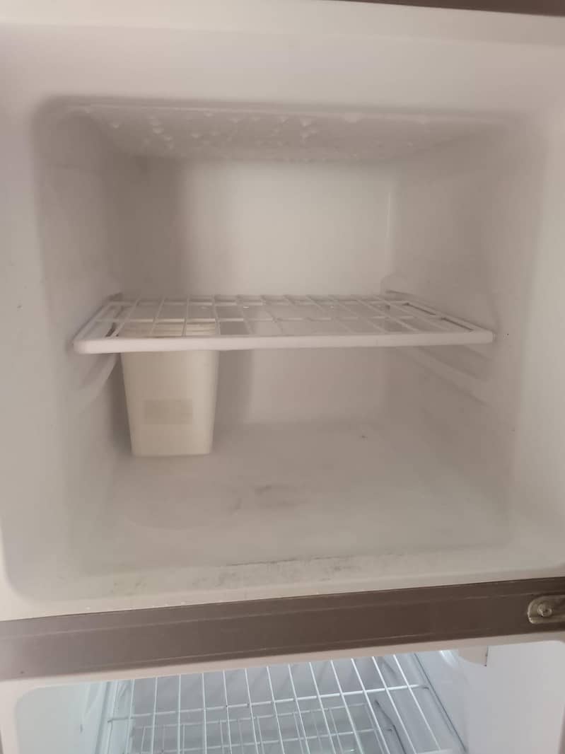 refrigerator 1
