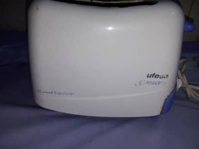 bread toaster