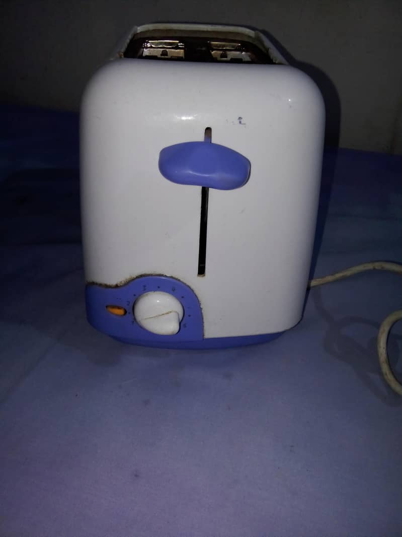bread toaster 1