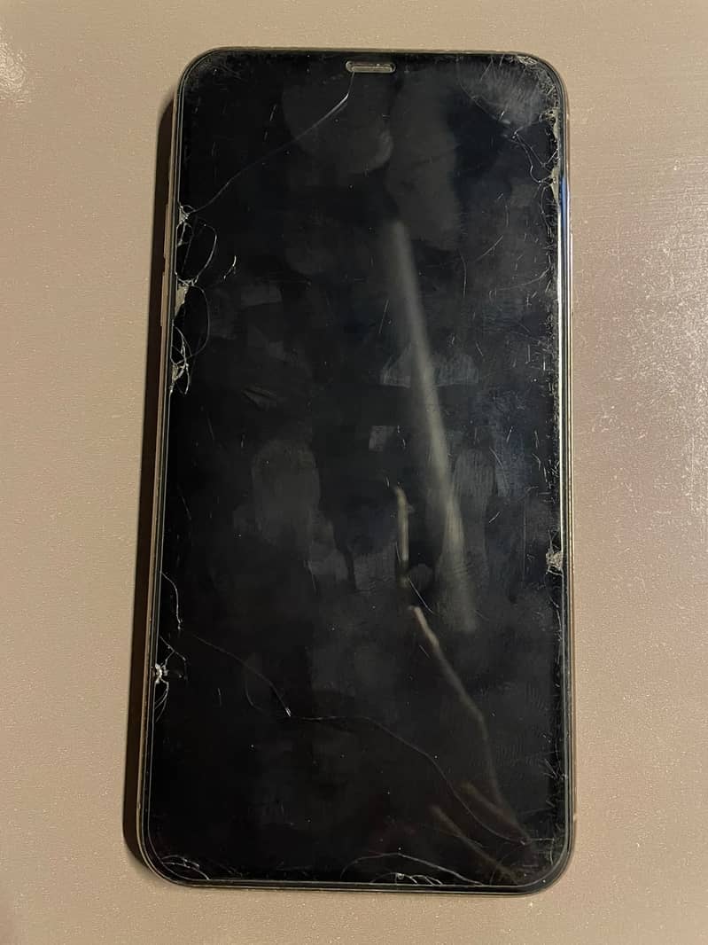 Apple iPhone 11 Pro Max 1