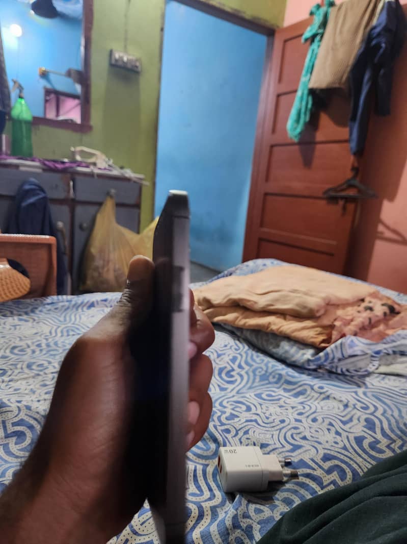 Apple iPhone 12 Pro 2
