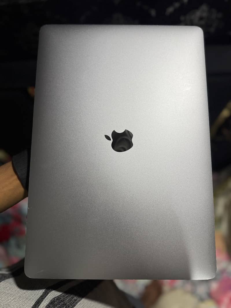 Macbook pro 2018 2