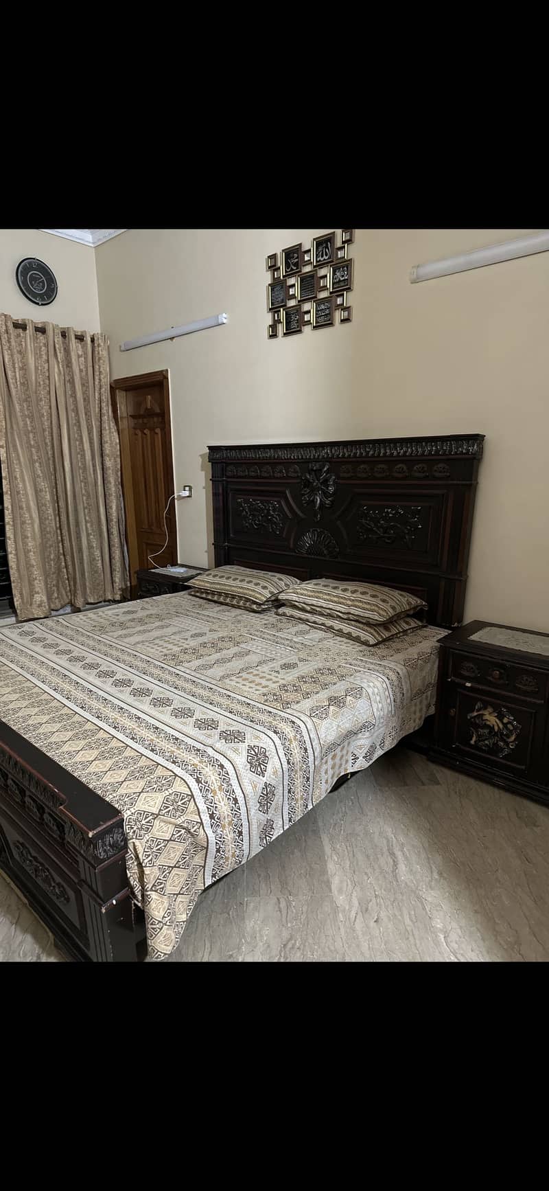 Brown bed 0