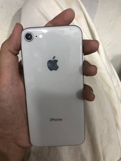 Apple iPhone 8