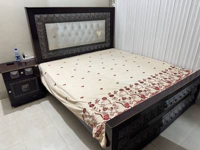 Wooden Bedroom Set – Dressing Table + 2 Side Tables