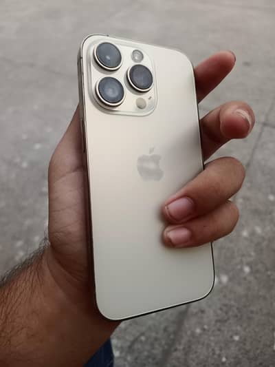 Apple iPhone 14 Pro