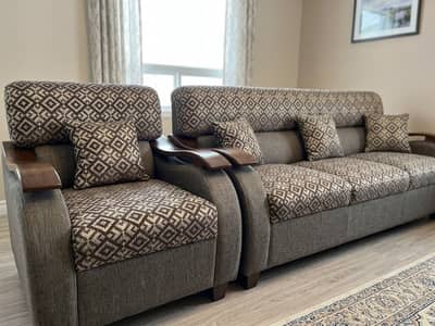 Used 5-Seater Sofa Set for Sale (3+1+1)