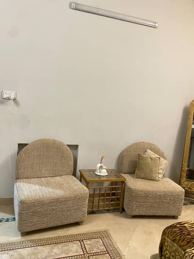 selling 2 coffee chairs
