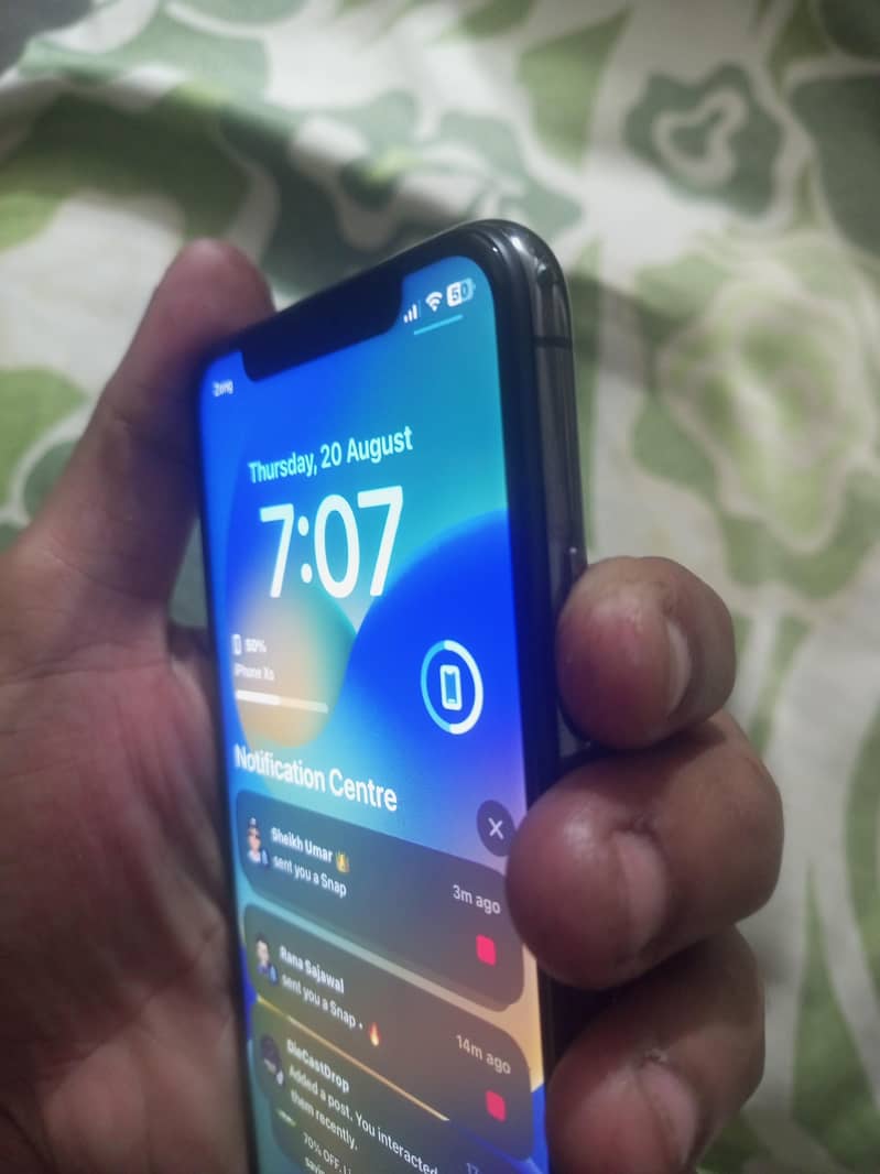 Apple iPhone X 6