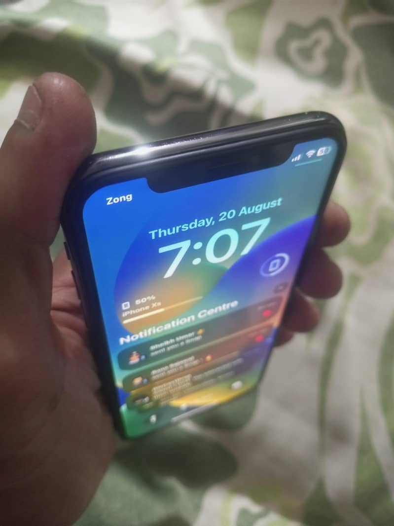 Apple iPhone X 7