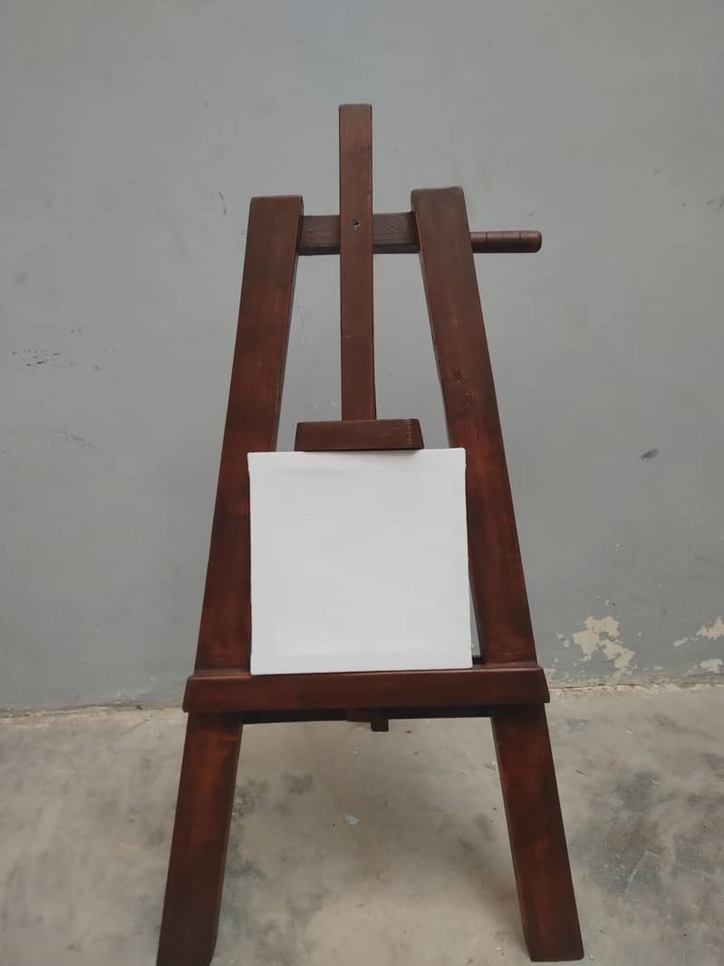 adjustable painting stand (collapsable) 0