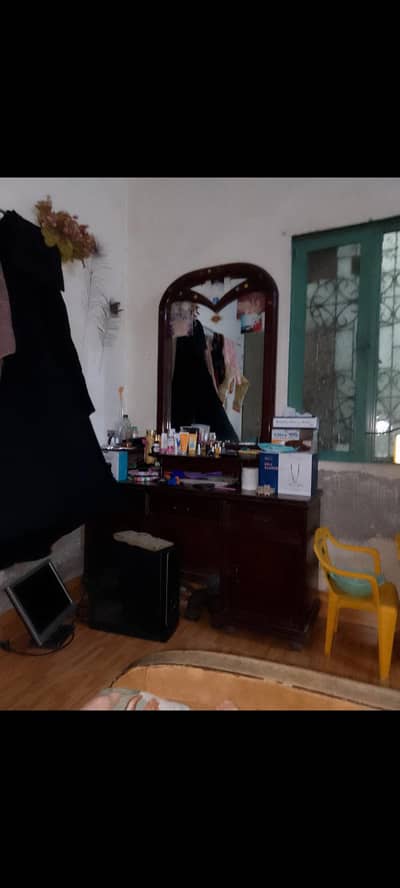 Solid Wood Dressing Table with Large Mirror for Sale25000