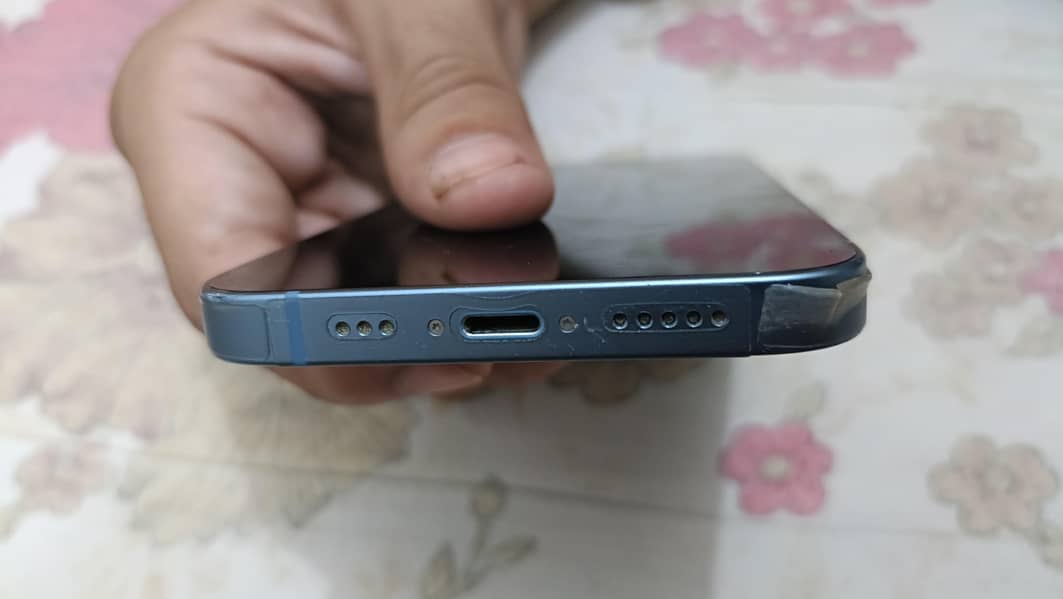Apple iPhone 14 1
