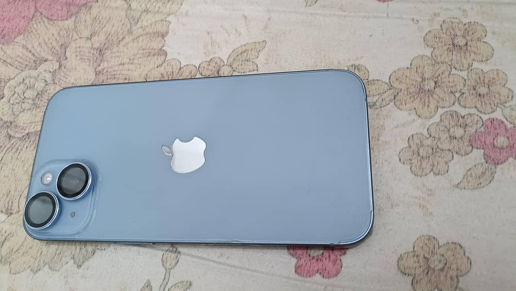 Apple iPhone 14 4