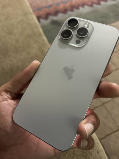 Apple iPhone 15 Pro Max