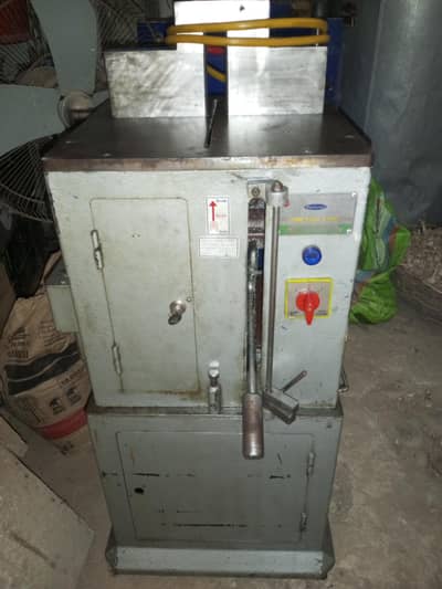 aluminium cutter peti cutter