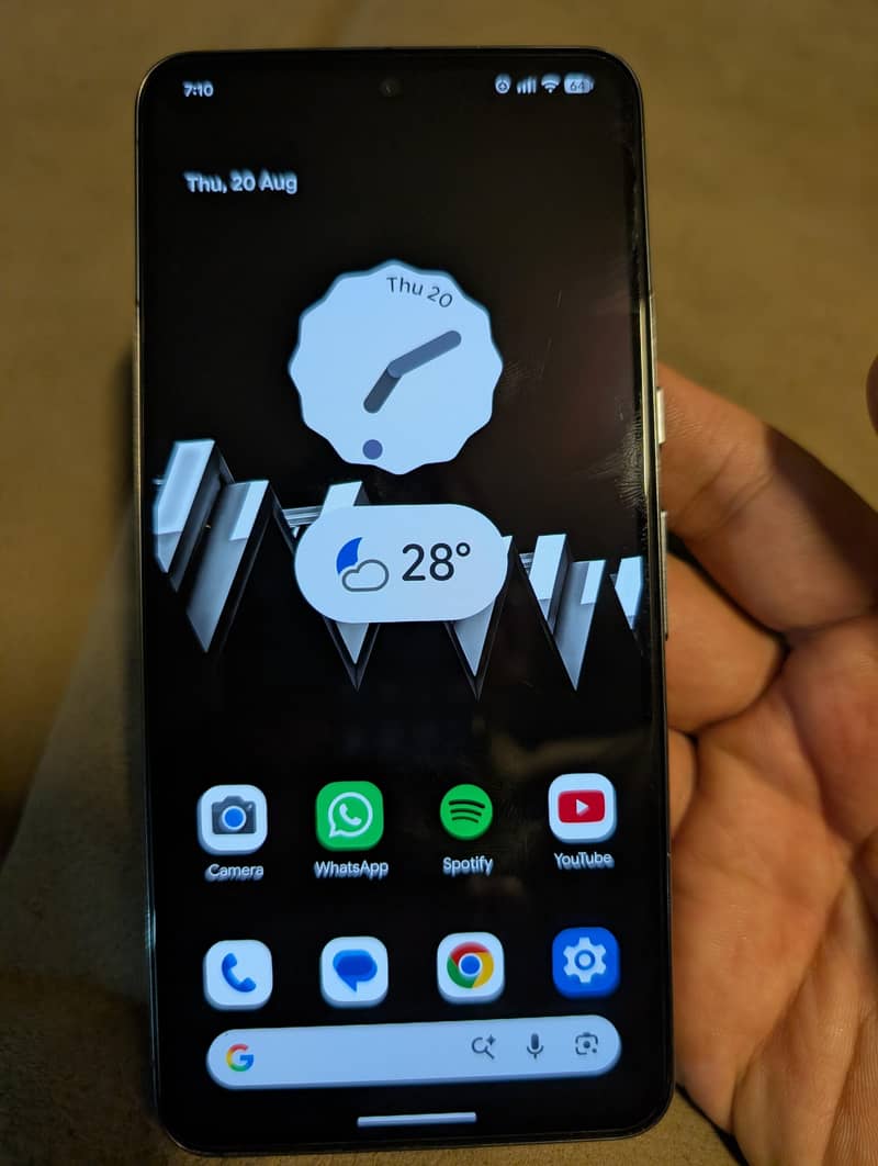 Google Pixel 8 Pro 2