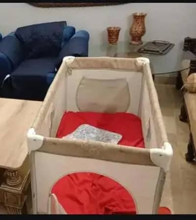 Baby Cot / Cot / Condition 10/9